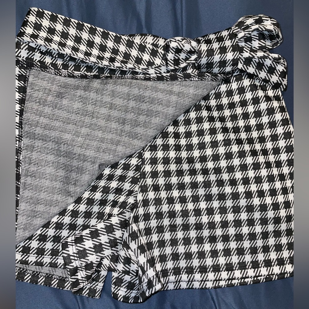 *NWT Forever 21 Woven Gingham Pattern Wrap Tie Skort - Picture 3 of 7